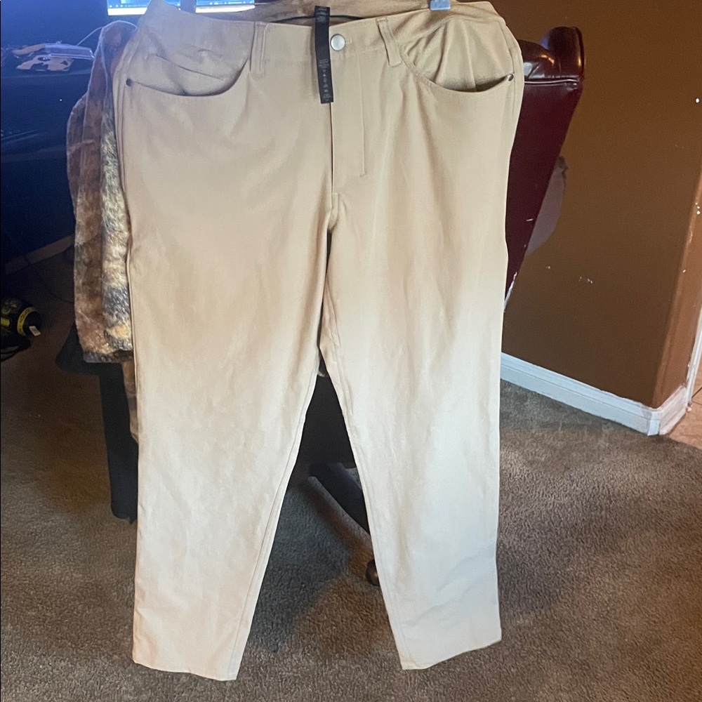 Lululemon Athletica Beige Pants